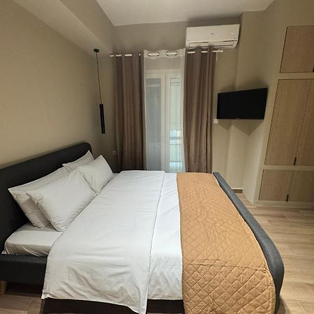 Artemis Apartments Diakopto Buitenkant foto